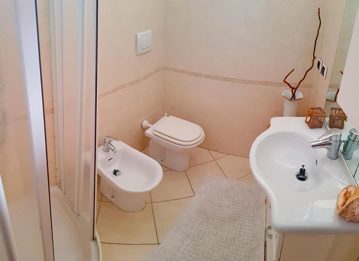 Suites Pratoranieri Beach Follonica Eksteriør billede