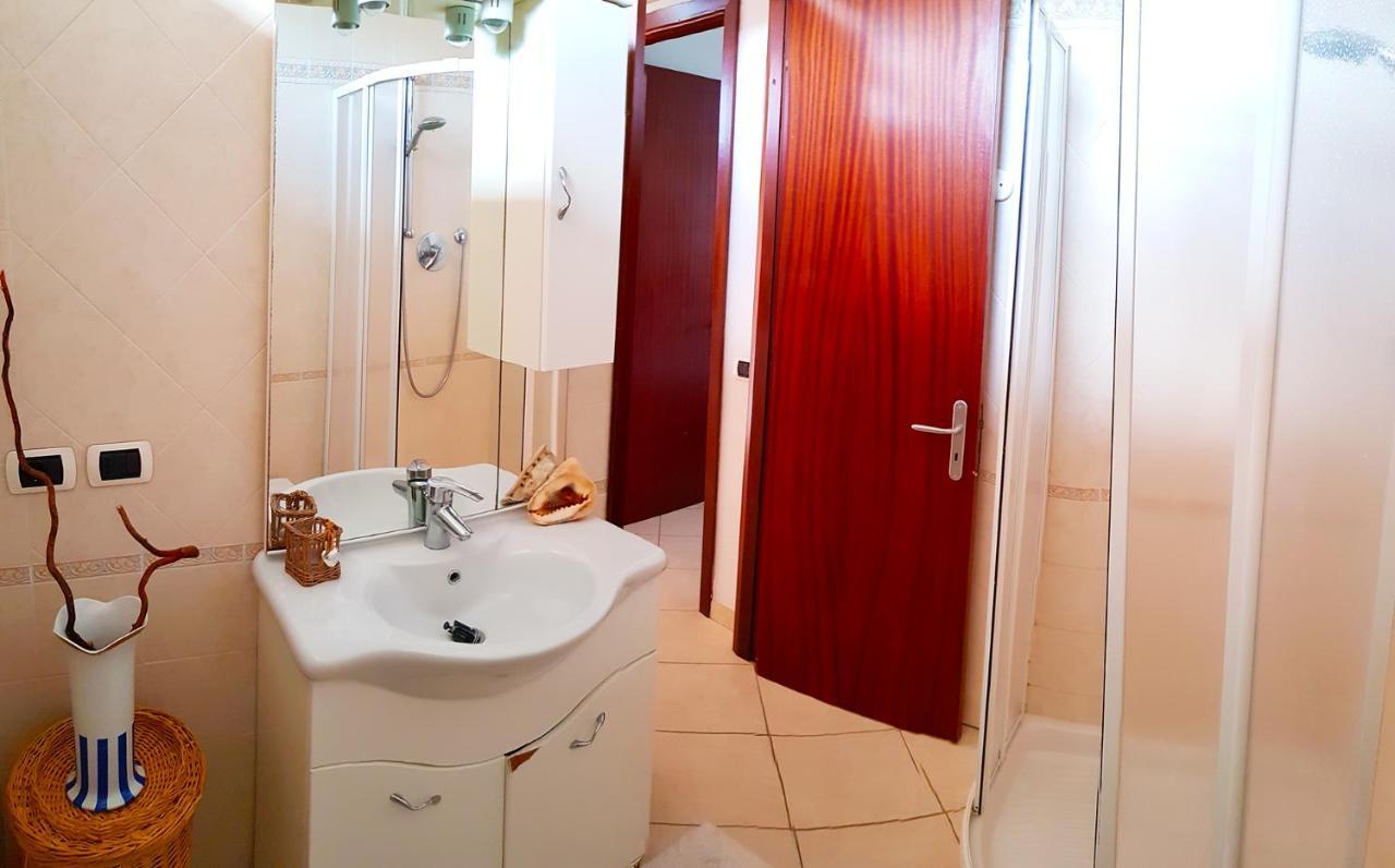 Suites Pratoranieri Beach Follonica Eksteriør billede